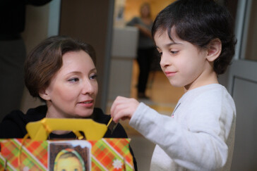 Из больницы выписали Айшу, подвергшуюся жестокому обращению