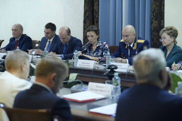 На заседании президиума Координационного совета Уполномоченных по правам ребенка обсудили основные проблемы летней оздоровительной кампании 2018 года