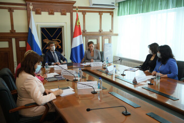 Анна Кузнецова предложила создать в Приморье рабочую группу по разработке модели формирования комфортной среды в школах