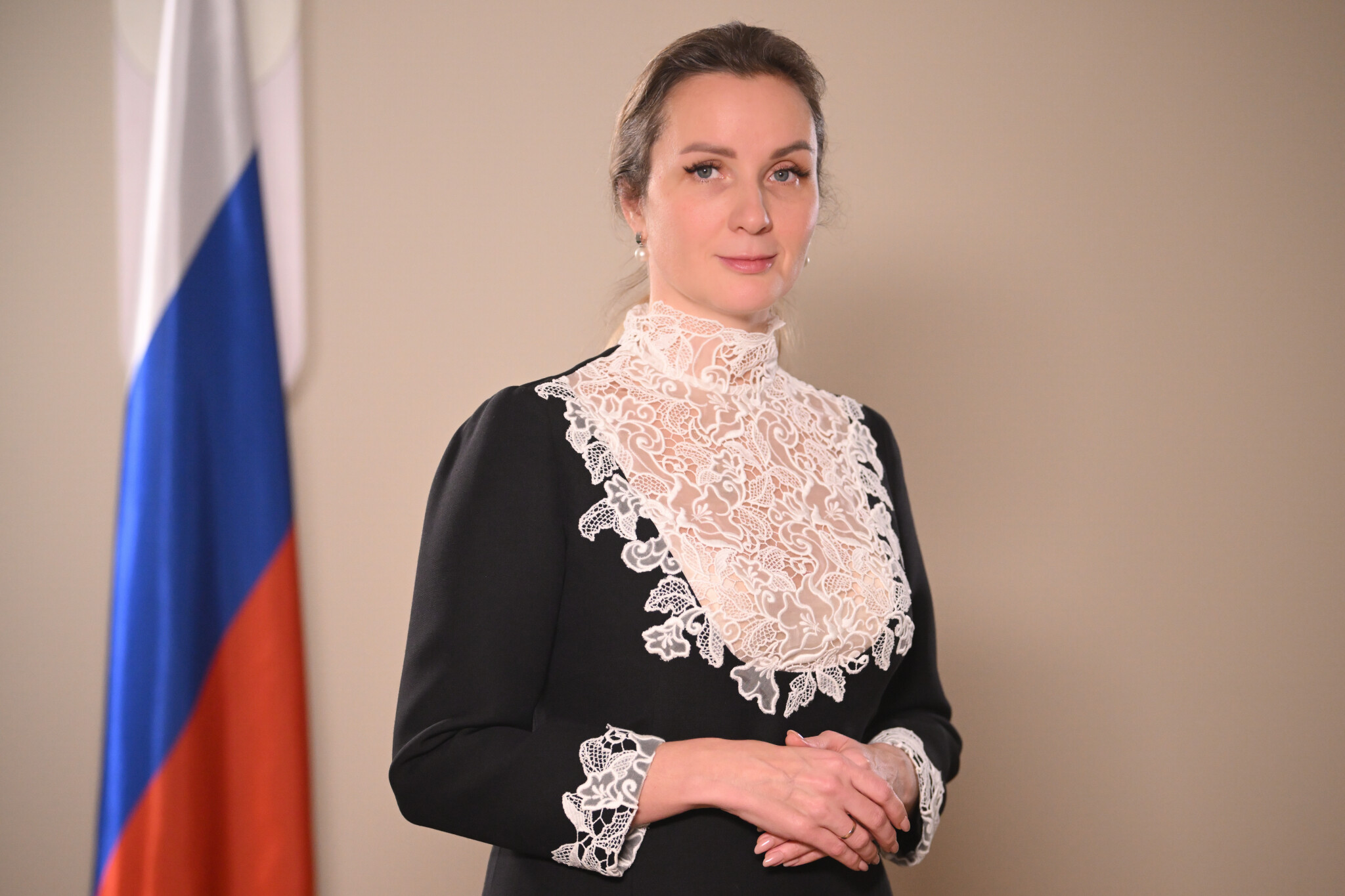 Мария Львова-Белова поздравила россиян с Днем народного единства